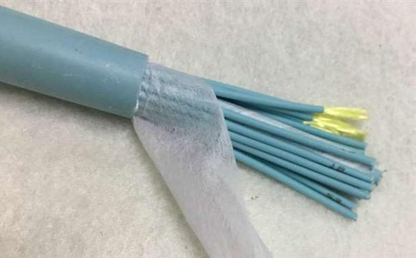 澳门欧孚光缆厂家：室内光缆和室外光缆的区别